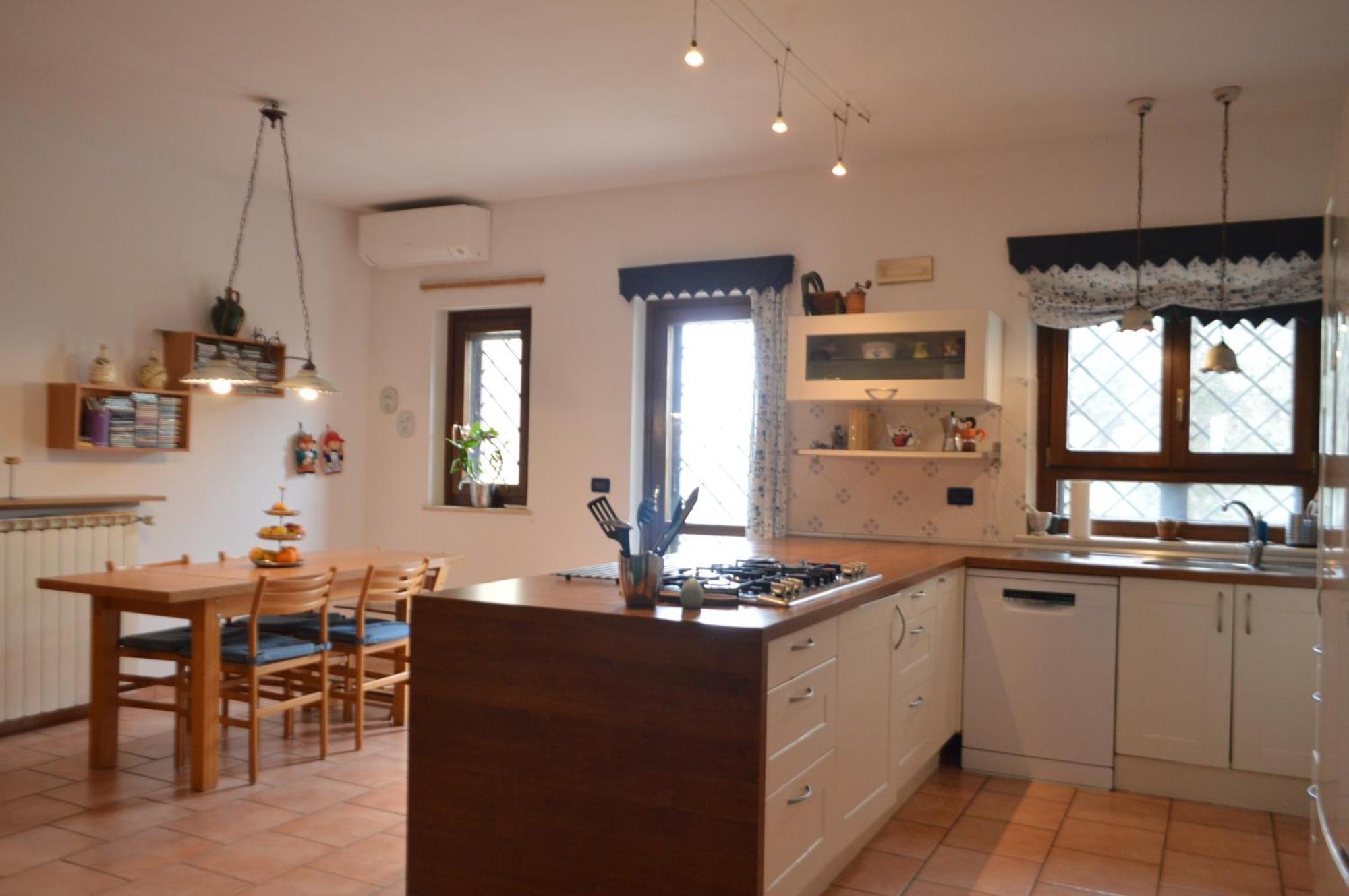 Villa Collebelvedere - Near Rome With Home Restaurant Fara in Sabina Eksteriør bilde