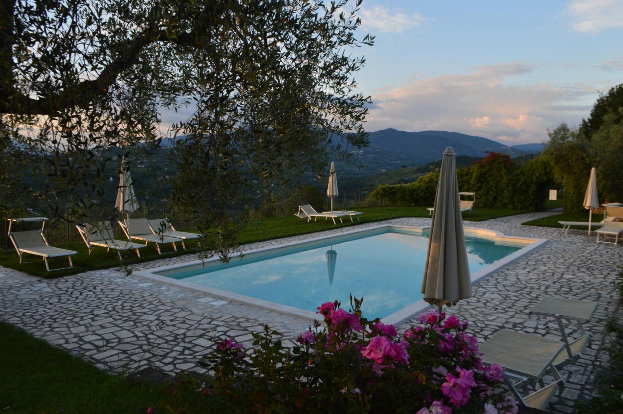 Villa Collebelvedere - Near Rome With Home Restaurant Fara in Sabina Eksteriør bilde