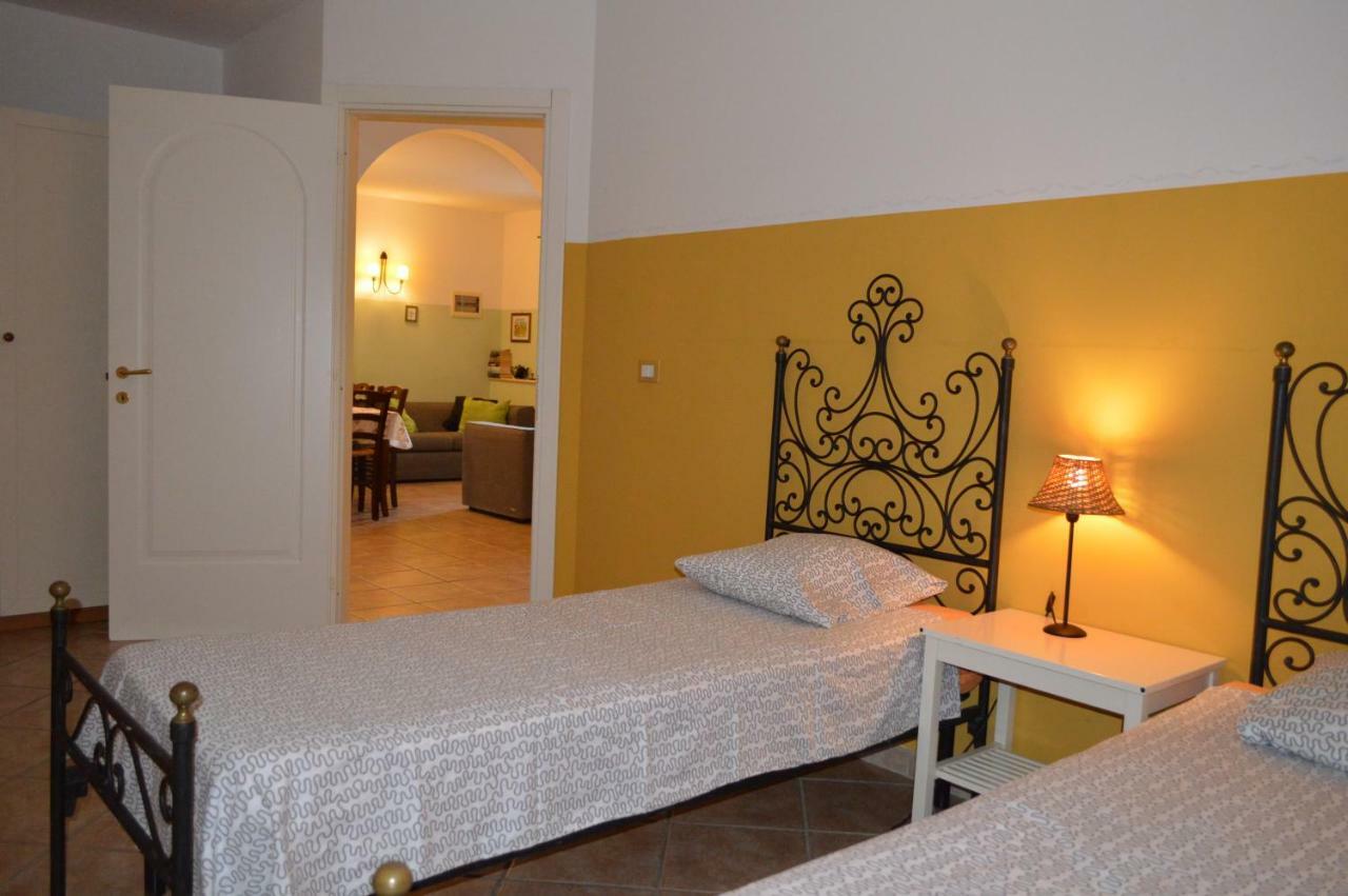 Villa Collebelvedere - Near Rome With Home Restaurant Fara in Sabina Eksteriør bilde