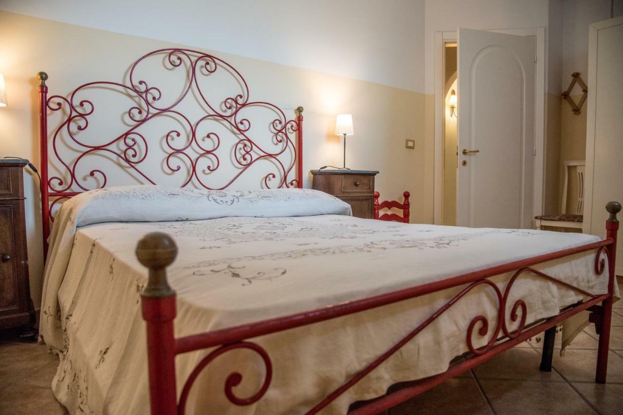 Villa Collebelvedere - Near Rome With Home Restaurant Fara in Sabina Eksteriør bilde