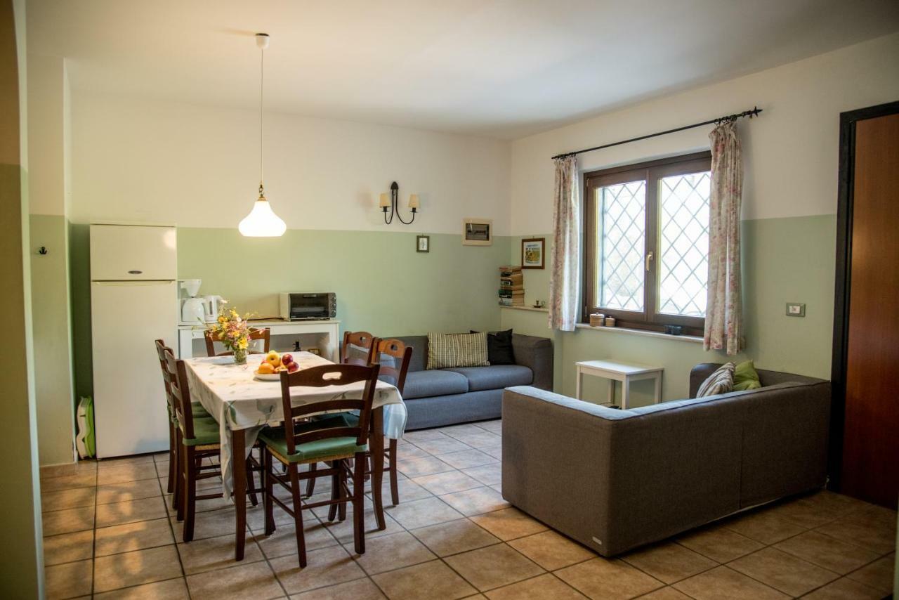Villa Collebelvedere - Near Rome With Home Restaurant Fara in Sabina Eksteriør bilde