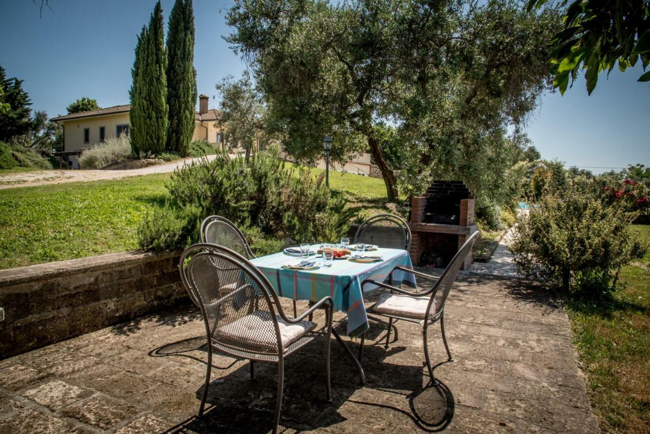 Villa Collebelvedere - Near Rome With Home Restaurant Fara in Sabina Eksteriør bilde